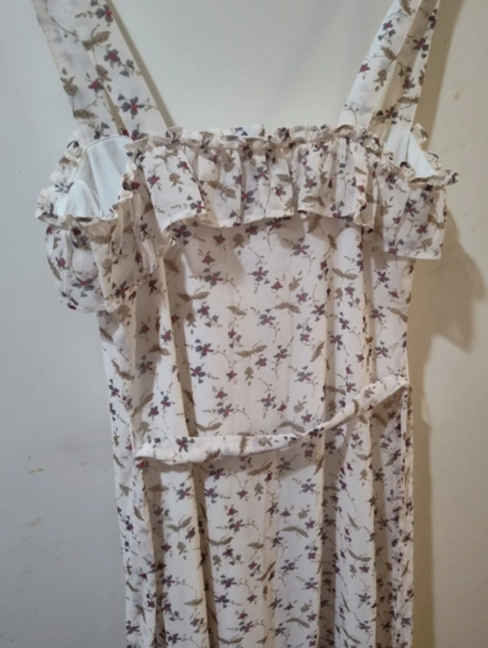 Lulus White Floral Ruffles Summer 14 PTP  Southern Long Dress 41